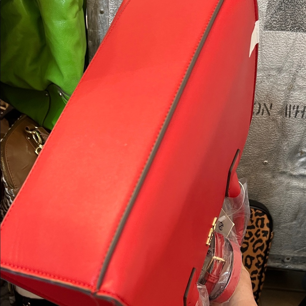 CXL Christian Lacroix Eiffel Red faux Leather Satchel W/Crossbody NWT - Picture 4 of 12